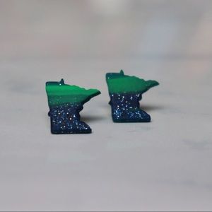 Northern Lights Minnesota stud earrings